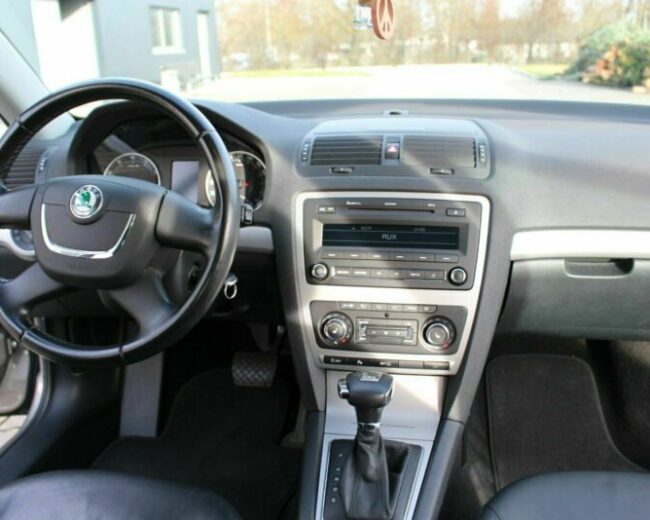 škoda octavia II pronájem