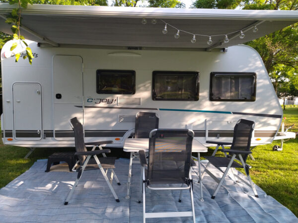 Karavan – obytný přívěs